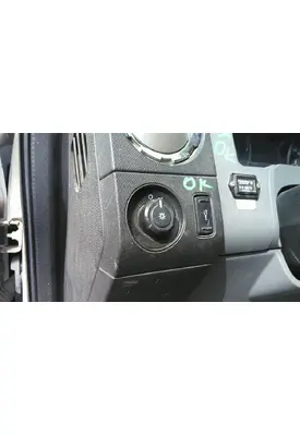 FORD F650SD (SUPER DUTY) HEADLAMP SWITCH