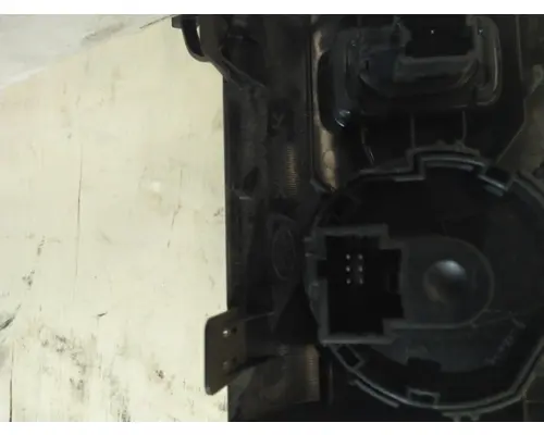 FORD F650SD (SUPER DUTY) HEADLAMP SWITCH