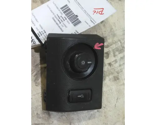 FORD F650SD (SUPER DUTY) HEADLAMP SWITCH