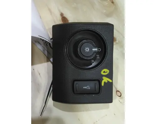 FORD F650SD (SUPER DUTY) HEADLAMP SWITCH