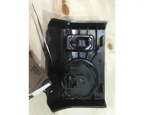 FORD F650SD (SUPER DUTY) HEADLAMP SWITCH