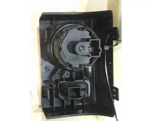 FORD F650SD (SUPER DUTY) HEADLAMP SWITCH