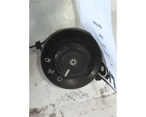 FORD F650SD (SUPER DUTY) HEADLAMP SWITCH
