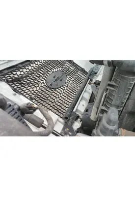 FORD F650SD (SUPER DUTY) HOOD BRACKET