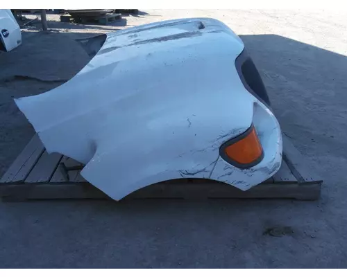 FORD F650SD (SUPER DUTY) HOOD