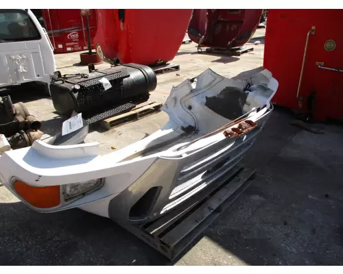 FORD F650SD (SUPER DUTY) HOOD