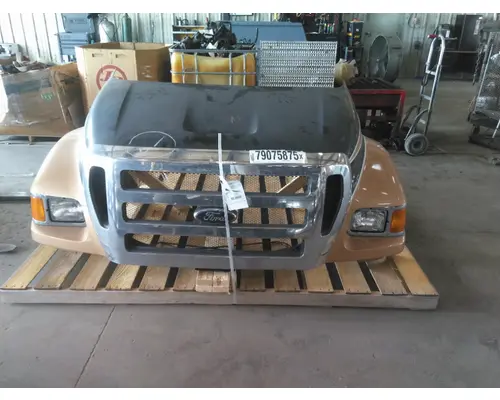FORD F650SD (SUPER DUTY) HOOD