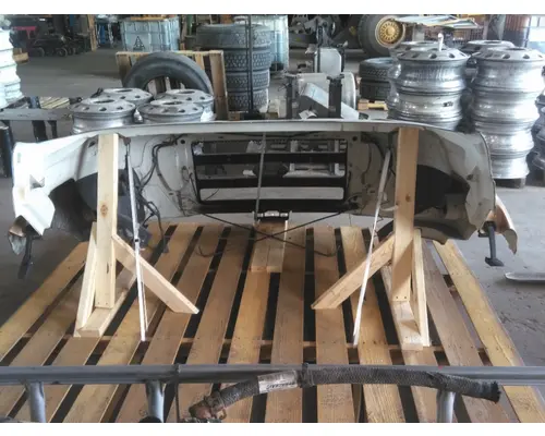 FORD F650SD (SUPER DUTY) HOOD