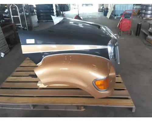 FORD F650SD (SUPER DUTY) HOOD