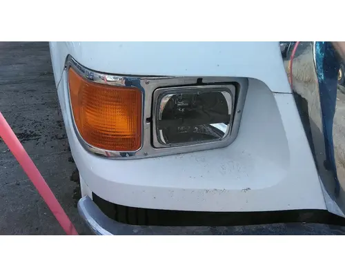 FORD F650SD (SUPER DUTY) HOOD