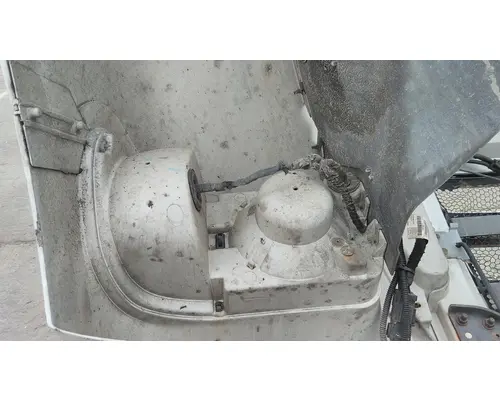 FORD F650SD (SUPER DUTY) HOOD