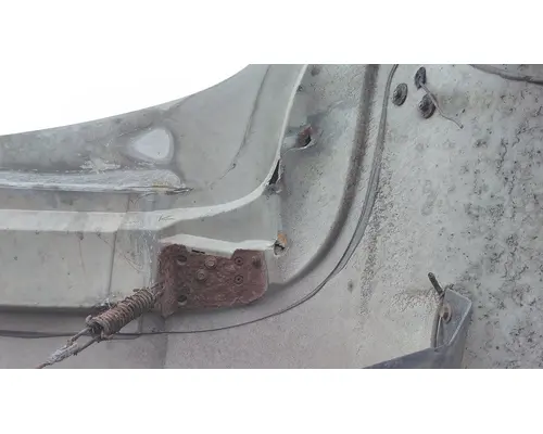 FORD F650SD (SUPER DUTY) HOOD