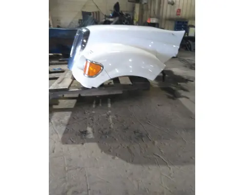 FORD F650SD (SUPER DUTY) HOOD