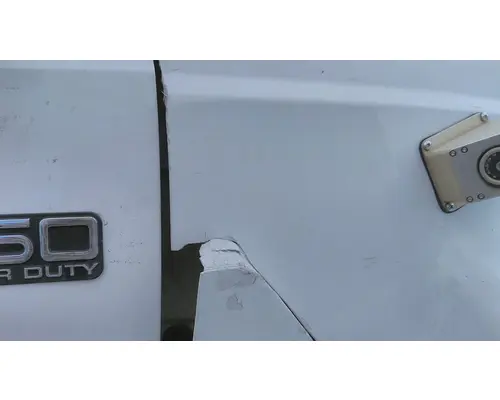 FORD F650SD (SUPER DUTY) HOOD