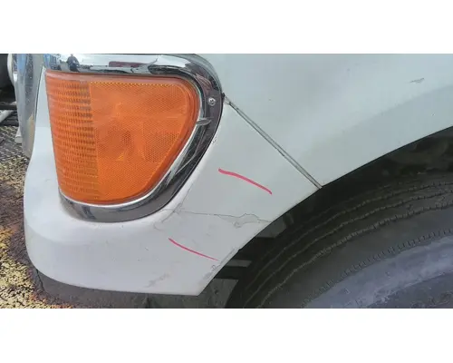 FORD F650SD (SUPER DUTY) HOOD