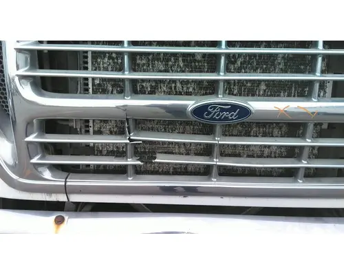 FORD F650SD (SUPER DUTY) HOOD