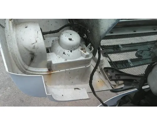 FORD F650SD (SUPER DUTY) HOOD