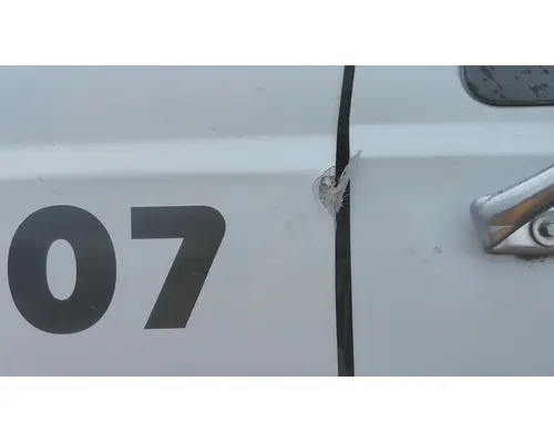 FORD F650SD (SUPER DUTY) HOOD