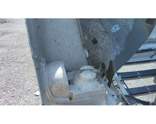 FORD F650SD (SUPER DUTY) HOOD