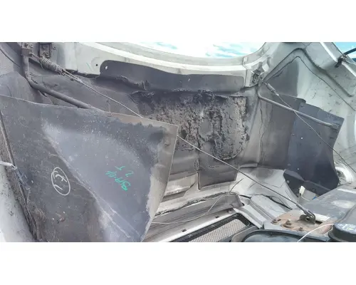 FORD F650SD (SUPER DUTY) HOOD