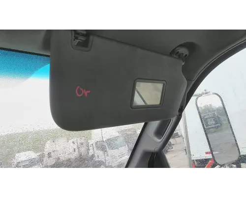 FORD F650SD (SUPER DUTY) INTERIOR SUN VISOR