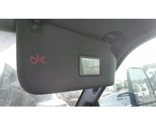 FORD F650SD (SUPER DUTY) INTERIOR SUN VISOR