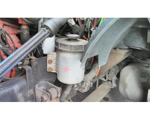 FORD F650SD (SUPER DUTY) POWER STEERING RESERVOIR