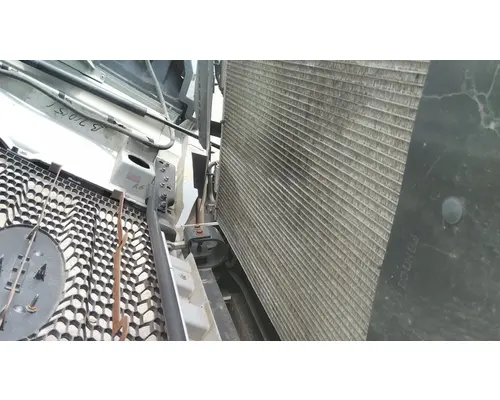 FORD F650SD (SUPER DUTY) RADIATOR ASSEMBLY