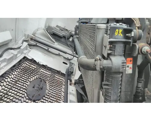 FORD F650SD (SUPER DUTY) RADIATOR ASSEMBLY