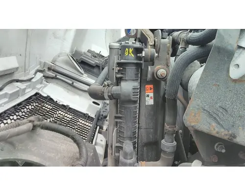 FORD F650SD (SUPER DUTY) RADIATOR ASSEMBLY