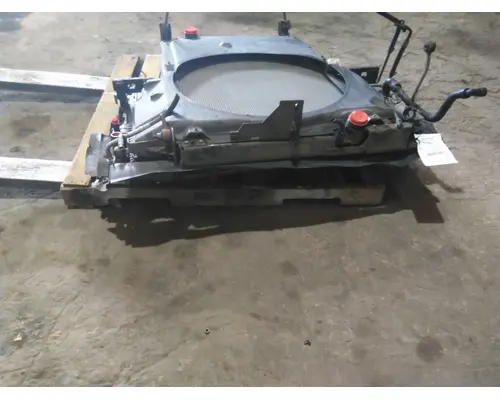 FORD F650SD (SUPER DUTY) RADIATOR ASSEMBLY
