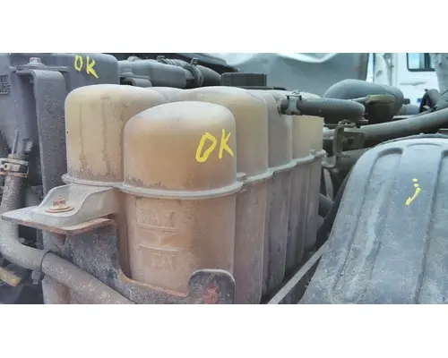 FORD F650SD (SUPER DUTY) RADIATOR OVERFLOW TANK