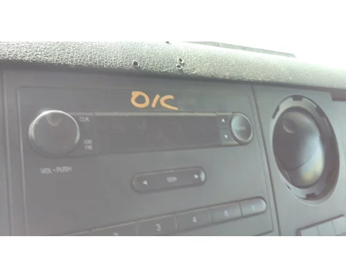 FORD F650SD (SUPER DUTY) RADIO A/V EQUIPMENT