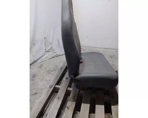 FORD F650SD (SUPER DUTY) SEAT, FRONT