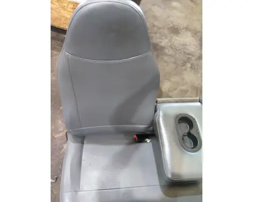 FORD F650SD (SUPER DUTY) SEAT, FRONT