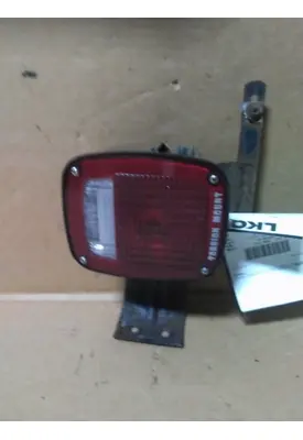 FORD F650SD (SUPER DUTY) STOP TURN TAIL LAMP