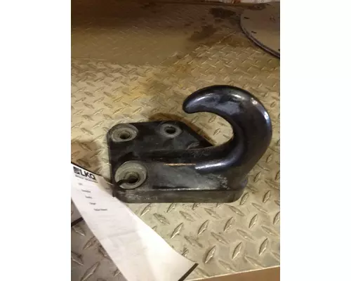 FORD F650SD (SUPER DUTY) TOW HOOK