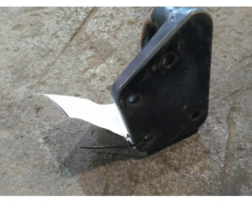 FORD F650SD (SUPER DUTY) TOW HOOK