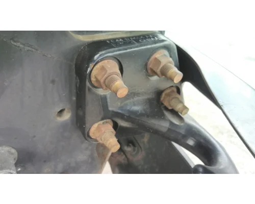 FORD F650SD (SUPER DUTY) TOW HOOK