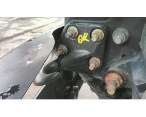 FORD F650SD (SUPER DUTY) TOW HOOK