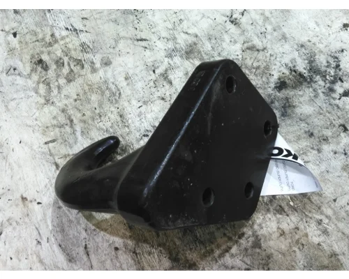 FORD F650SD (SUPER DUTY) TOW HOOK
