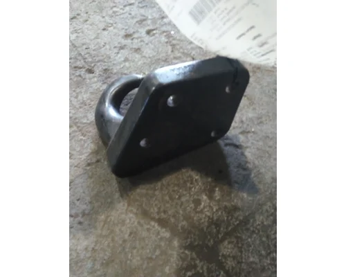 FORD F650SD (SUPER DUTY) TOW HOOK