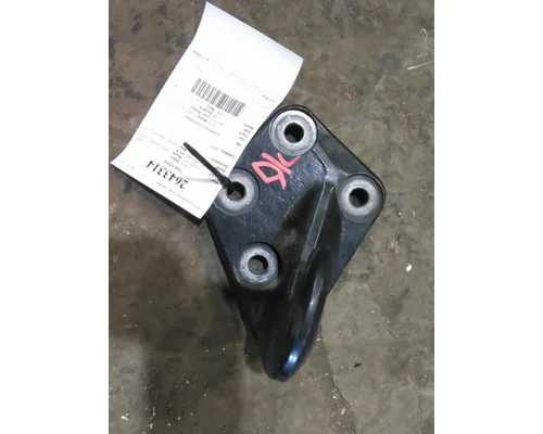 FORD F650SD (SUPER DUTY) TOW HOOK