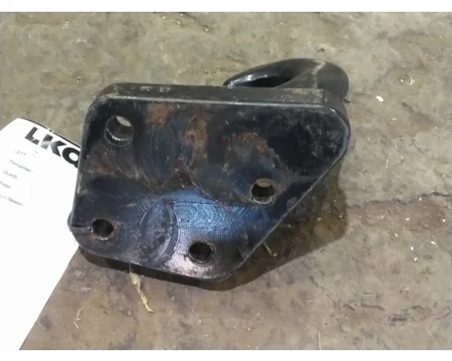 FORD F650SD (SUPER DUTY) TOW HOOK