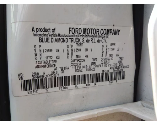 FORD F650SD (SUPER DUTY) WHOLE TRUCK FOR RESALE