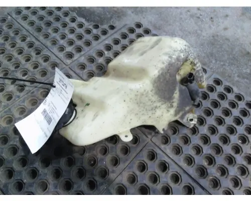 FORD F650SD (SUPER DUTY) WINDSHIELD WASHER RESERVOIR
