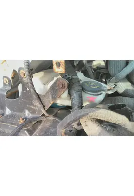 FORD F650SD (SUPER DUTY) WINDSHIELD WASHER RESERVOIR