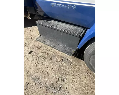 FORD F650 Battery Box