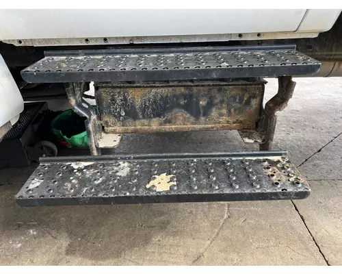 FORD F650 Battery Box