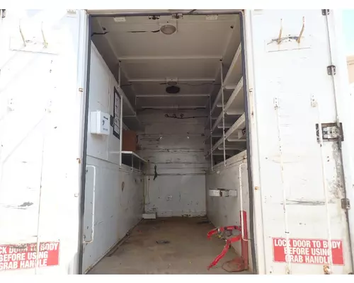 FORD F650 Box  Bed